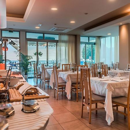 Hotel Orizzonte 리도 디 예솔로 외부 사진